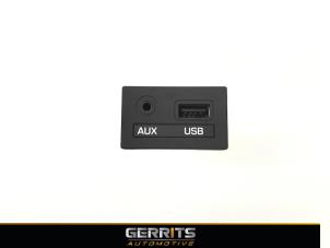 Usagé Connexion USB Hyundai i10 (B5) 1.0 12V Prix € 21,98 Règlement à la marge proposé par Gerrits Automotive