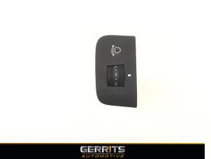 Used AIH headlight switch Hyundai i10 (B5) 1.0 12V Price € 21,98 Margin scheme offered by Gerrits Automotive