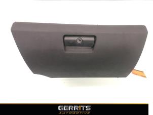 Used Glovebox BMW X5 (E53) 4.6 iS V8 32V Price € 40,70 Margin scheme offered by Gerrits Automotive