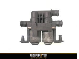 Used Electric heater valve BMW X5 (E53) 4.6 iS V8 32V Price € 25,30 Margin scheme offered by Gerrits Automotive