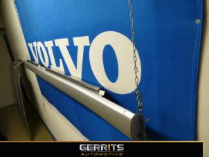 Used Side skirt, right Volvo V70 (GW/LW/LZ) 2.5 T Turbo 20V Price € 49,50 Margin scheme offered by Gerrits Automotive