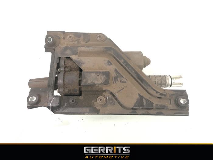 Handbremse Motor van een Opel Insignia Sports Tourer 2.0 CDTI 16V 130 ecoFLEX 2009