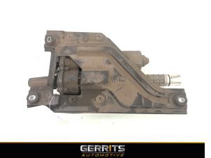 Handbremse Motor van een Opel Insignia Sports Tourer 2.0 CDTI 16V 130 ecoFLEX 2009