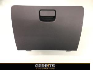 Used Glovebox Daihatsu Cuore (L251/271/276) 1.0 12V DVVT Price € 26,40 Margin scheme offered by Gerrits Automotive