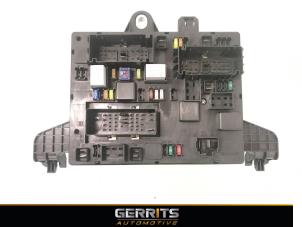 Used Fuse box Opel Astra J Sports Tourer (PD8/PE8/PF8) 1.6 CDTI 16V Price € 28,60 Margin scheme offered by Gerrits Automotive