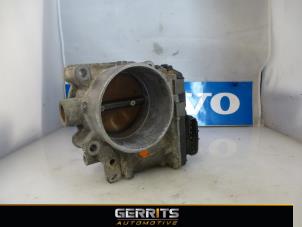 Used Throttle body Volvo V70 (SW) 2.4 20V 140 Price € 55,00 Margin scheme offered by Gerrits Automotive