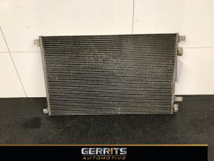Used Air conditioning radiator Renault Scénic II (JM) 2.0 16V Price € 21,98 Margin scheme offered by Gerrits Automotive