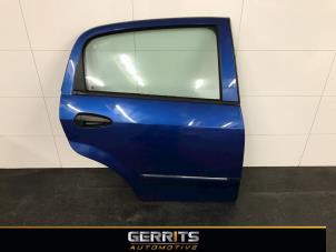 Używane Drzwi prawe tylne wersja 4-drzwiowa Fiat Punto Evo (199) 1.4 Cena € 119,90 Procedura marży oferowane przez Gerrits Automotive