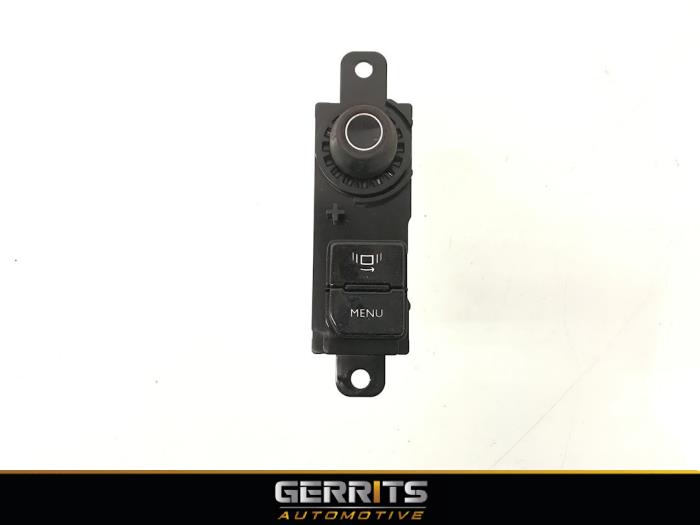Used On-board computer controller Peugeot 208 I (CA/CC/CK/CL) 1.4 HDi Price € 29,99 Margin scheme offered by Gerrits Automotive BV