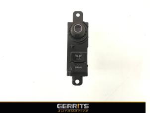 Used On-board computer controller Peugeot 208 I (CA/CC/CK/CL) 1.4 HDi Price € 29,99 Margin scheme offered by Gerrits Automotive