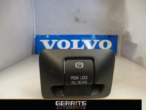Używane Przelacznik hamulca postojowego Volvo V60 I (FW/GW) 2.0 D3 20V Cena € 25,30 Procedura marży oferowane przez Gerrits Automotive