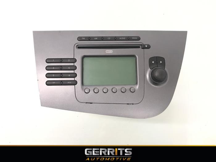Radio CD Spieler van een Seat Leon (1P1) 2.0 TDI 16V 2006