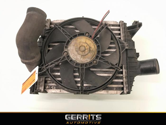 Usados Intercooler Mercedes V (638.2) V-230 2.3 TD Precio € 42,90 Norma de margen ofrecido por Gerrits Automotive BV
