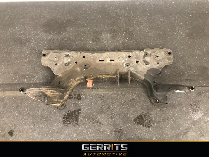 Usados Subchasis Ford Fiesta 6 (JA8) 1.0 Ti-VCT 12V 65 Precio € 40,70 Norma de margen ofrecido por Gerrits Automotive BV