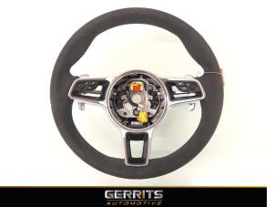 New Steering wheel Porsche Cayenne II (92A) 3.0 D V6 24V Price € 1.724,24 Inclusive VAT offered by Gerrits Automotive