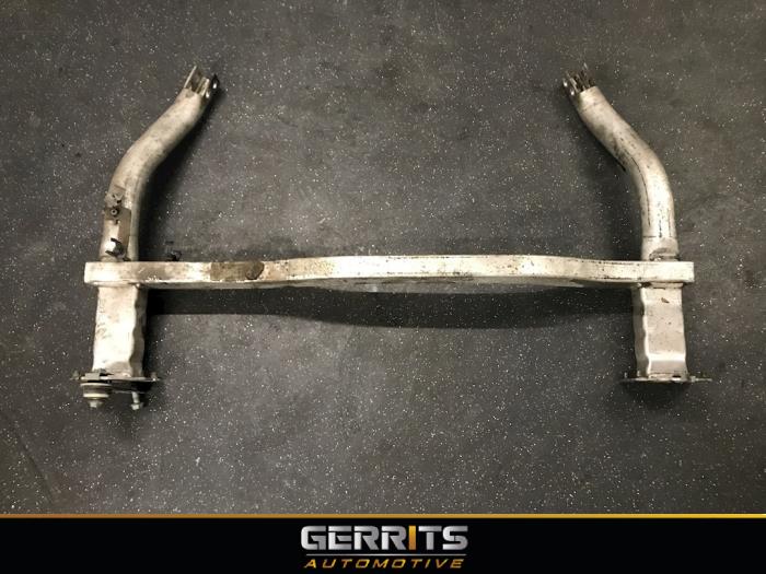 Used Subframe Peugeot 407 SW (6E) 2.0 HDiF 16V Price € 72,60 Margin scheme offered by Gerrits Automotive BV