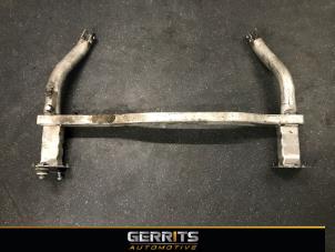 Used Subframe Peugeot 407 SW (6E) 2.0 HDiF 16V Price € 72,60 Margin scheme offered by Gerrits Automotive