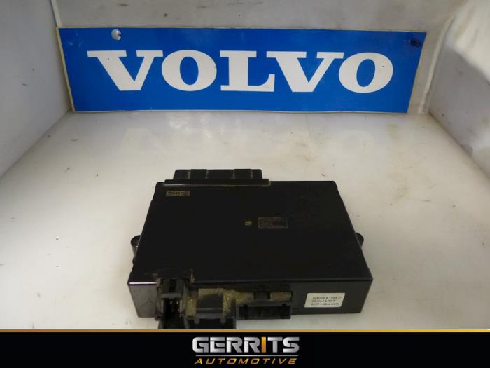 Begagnade Sätesdator Volvo V70 (SW) 2.3 T5 20V Pris € 34,95 Marginaltabell erbjuds av Gerrits Automotive BV