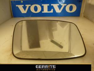 Usagé Glace rétroviseur droit Volvo S40 (VS) 2.0 16V Prix € 21,98 Règlement à la marge proposé par Gerrits Automotive