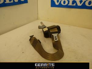 Usagé Ceinture de sécurité arrière gauche Volvo S80 (AR/AS) 2.5 T Turbo 20V Prix € 41,80 Règlement à la marge proposé par Gerrits Automotive