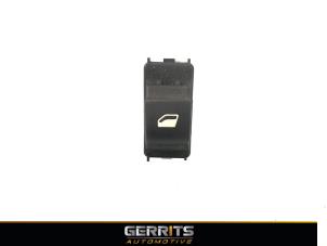 Used Electric window switch Citroen C4 Berline (NC) 2.0 HDI 150 Price € 21,98 Margin scheme offered by Gerrits Automotive
