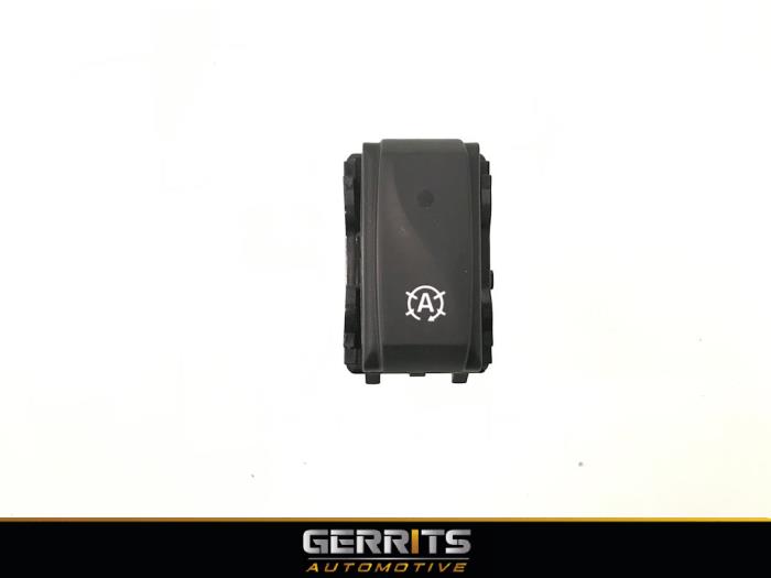 Usados Interruptor Renault Megane III Grandtour (KZ) 1.5 dCi 110 Precio € 21,98 Norma de margen ofrecido por Gerrits Automotive BV