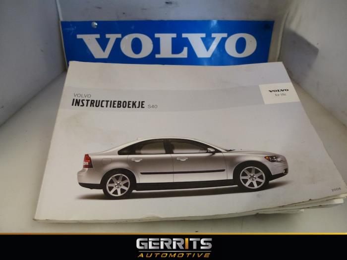 Używane Instrukcja Volvo S40 (MS) 1.6 D 16V Cena € 21,98 Procedura marży oferowane przez Gerrits Automotive BV