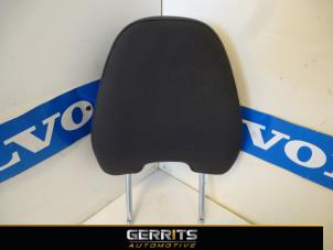 Used Headrest Volvo V70 (BW) 2.0 T 16V Price € 25,30 Margin scheme offered by Gerrits Automotive