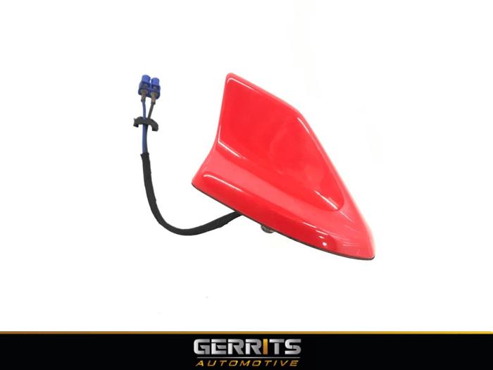 Używane Antena GPS Renault Scénic IV (RFAJ) 1.5 Energy dCi 110 Cena € 117,70 Procedura marży oferowane przez Gerrits Automotive BV