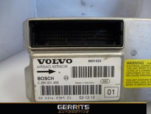 Usagé Module airbag Volvo S60 I (RS/HV) 2.4 D5 20V Prix € 38,50 Règlement à la marge proposé par Gerrits Automotive