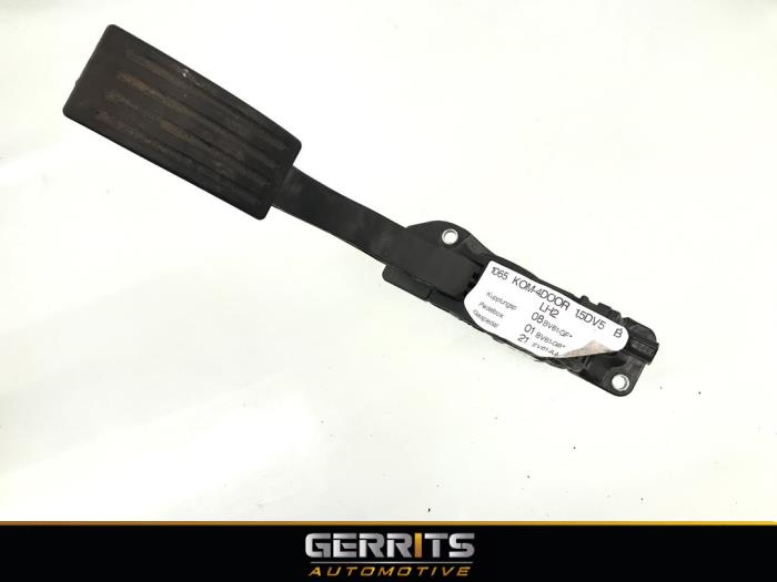 Accelerator pedal from a Ford Focus 3 Wagon 1.5 TDCi 2015