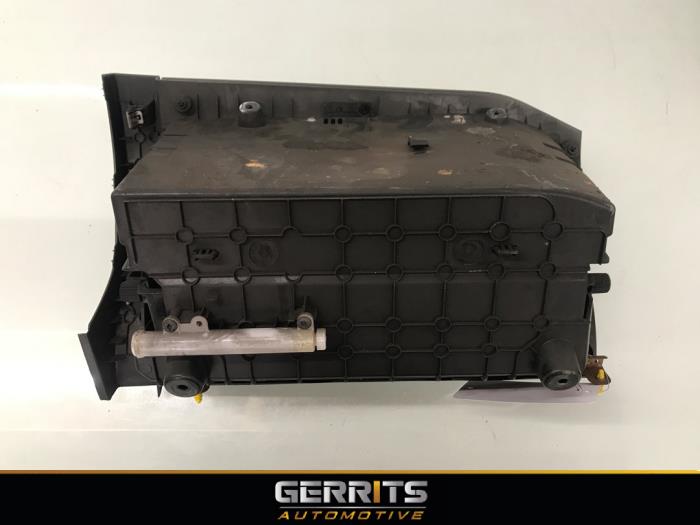 Glovebox from a Ford Focus 4 Wagon 1.5 EcoBoost 12V 150 2020