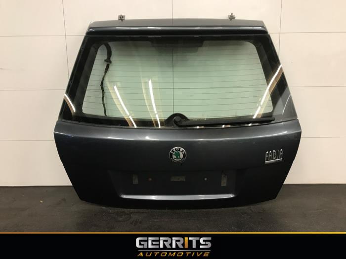 Begagnade Baklucka Skoda Fabia (6Y2) 1.4i 16V Pris € 98,98 Marginaltabell erbjuds av Gerrits Automotive BV