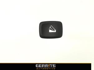 Usados Interruptor Renault Zoé (AG) R90 Precio € 19,99 Norma de margen ofrecido por Gerrits Automotive