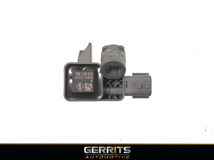 Begagnade Airbagsensor Renault Megane III Grandtour (KZ) 1.5 dCi 110 Pris € 21,98 Marginaltabell erbjuds av Gerrits Automotive BV