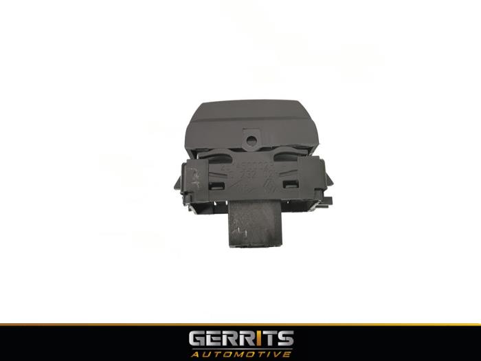 ESP switch from a Renault Megane III Grandtour (KZ) 1.5 dCi 110 2010