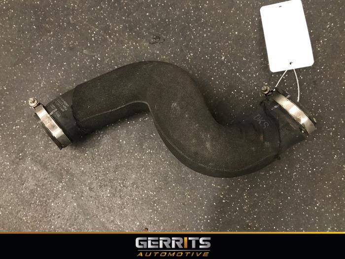 Gebrauchte Intercooler Schlauch Audi Q5 (8RB) 2.0 TFSI 16V Quattro Preis € 66,00 Margenregelung angeboten von Gerrits Automotive BV