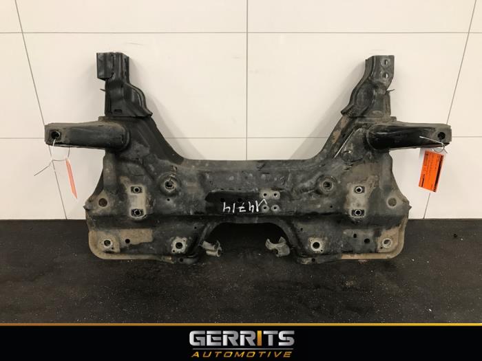 Usados Subchasis Opel Corsa E 1.4 16V Precio € 82,48 Norma de margen ofrecido por Gerrits Automotive BV