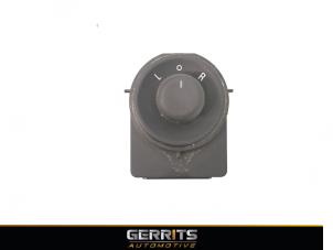 Używane Przelacznik lusterka Opel Zafira Tourer (P12) 1.6 CDTI 16V ecoFLEX 120 Cena € 21,98 Procedura marży oferowane przez Gerrits Automotive