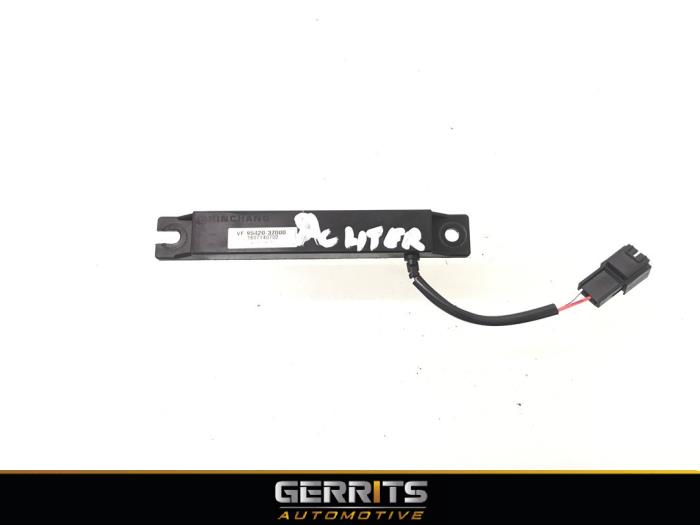 Używane Keyless Entry-Antena Hyundai i40 CW (VFC) 1.7 CRDi 16V Cena € 46,20 Procedura marży oferowane przez Gerrits Automotive BV