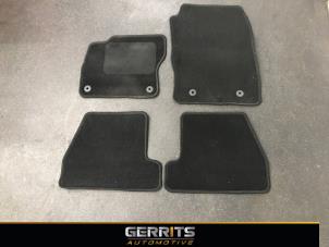 Used Set of mats Ford Focus 3 1.0 Ti-VCT EcoBoost 12V 100 Price € 46,20 Margin scheme offered by Gerrits Automotive