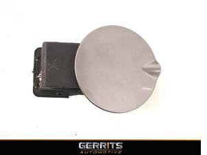 Used Tank cap cover Chrysler Voyager/Grand Voyager (RG) 2.8 CRD 16V Autom. Price € 21,98 Margin scheme offered by Gerrits Automotive