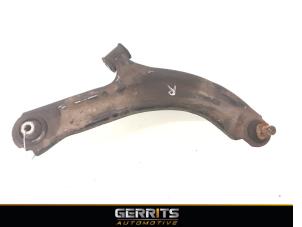 Used Front wishbone, right Renault Clio III (BR/CR) 1.5 dCi 70 Price € 21,98 Margin scheme offered by Gerrits Automotive