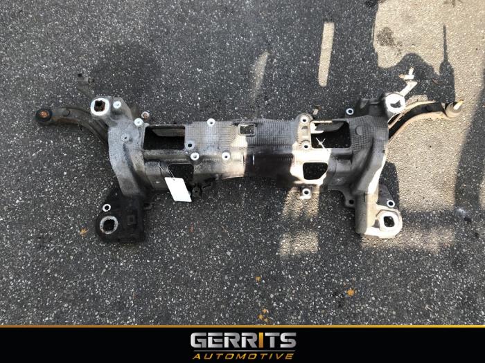 Begagnade Underram Dodge Ram Van 2.5 CRD 16V Pris € 112,20 Marginaltabell erbjuds av Gerrits Automotive BV