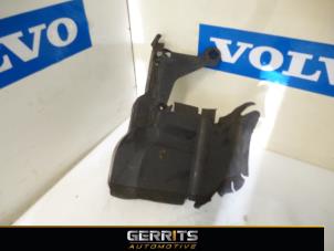 Używane Przewód powietrzny Volvo V70 (BW) 2.4 D 20V Cena € 19,99 Procedura marży oferowane przez Gerrits Automotive