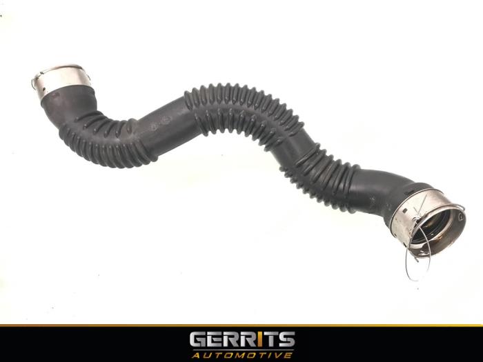 Gebrauchte Intercooler Rohr Mercedes B (W246/W242) 1.6 B-180 BlueEFFICIENCY Turbo 16V Preis € 38,48 Margenregelung angeboten von Gerrits Automotive BV