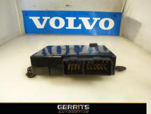 Używane Sterownik fotela Volvo S60 I (RS/HV) 2.4 D5 20V Cena € 53,90 Procedura marży oferowane przez Gerrits Automotive