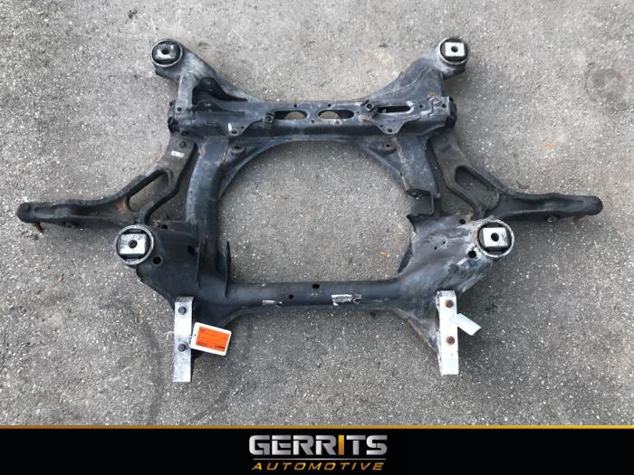 Subframe Porsche Cayenne 4.8 V8 32V S 00000 M4801