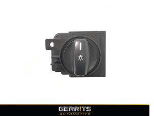 Used Light switch Mercedes A (W169) 2.0 A-200 5-Drs. Price € 21,98 Margin scheme offered by Gerrits Automotive