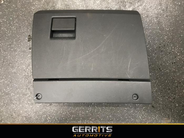 Begagnade Handskfack Opel Meriva (A) 1.7 CDTI 16V Pris € 21,98 Marginaltabell erbjuds av Gerrits Automotive BV